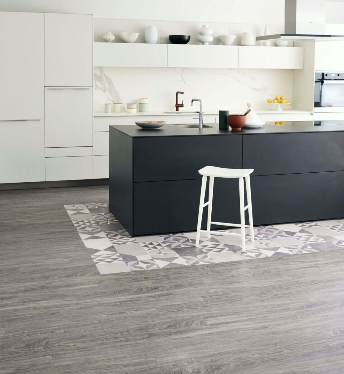 Amtico Flooring Hampshire | LVT Amtico Fitter